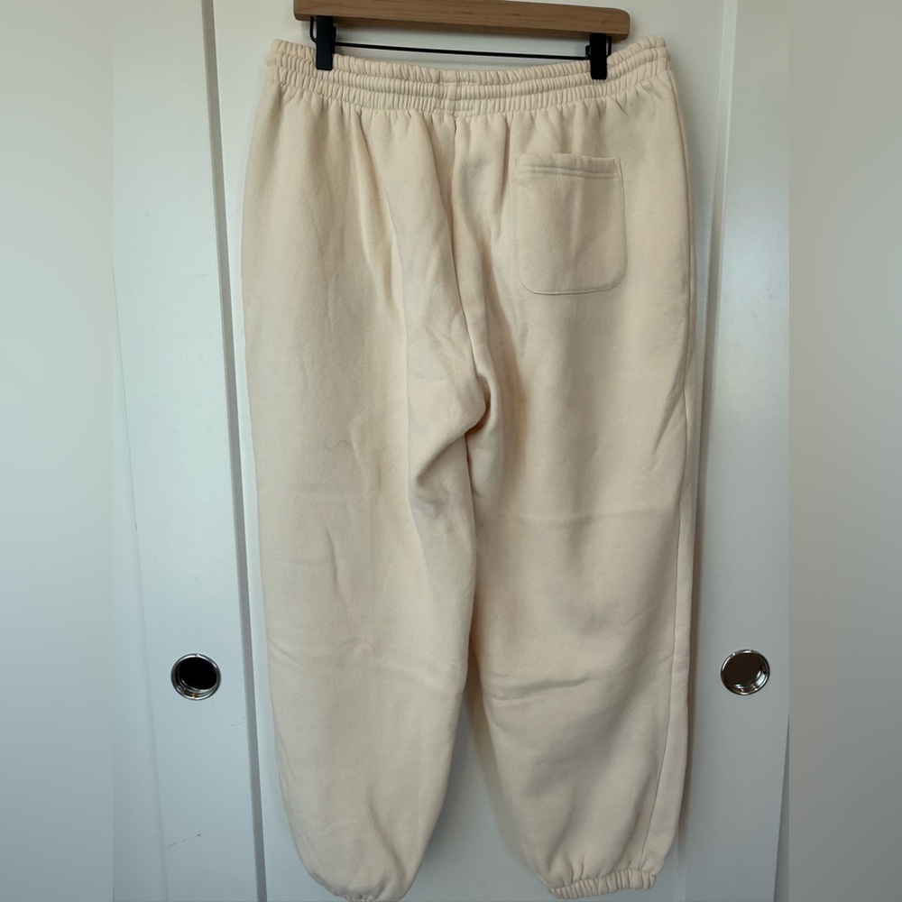 Communal Cowboy Set - Cream ‘Even Cowgirls Get The Blues’ Hoodie & Sweatpant - Picture 10 of 12